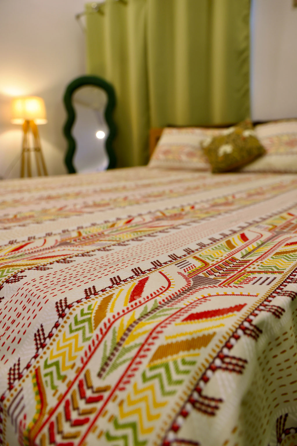 Sanganeri Block Print Cotton Bedsheet - Ivory Floral Vase