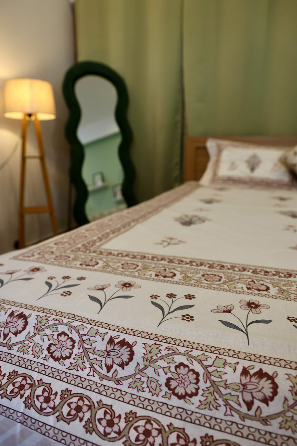 Floral Urn Sanganeri Print Cotton Bedsheet Grey & Brick Red King Size